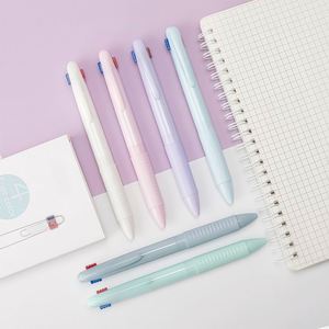 Stylo bille 4-en-1 mignon à motif floral et plume, multicolore, en plastique, pointe 1,0 mm, pour étudiants et bureau, encre multicolore - Product Image 1