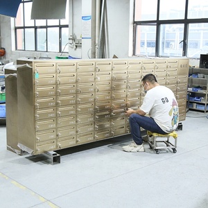 Buzón de Acero Inoxidable para Comunidad, Conjunto de Buzones Multiunidades con 80/100/200/500 Puertas, Cerradura con Llave, Buzón para Apartamentos - Product Image 1