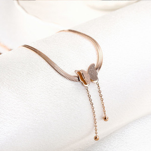 Collier Papillon Exquis en Acier Inoxydable pour Femme, Pendentif Tendance, Chaîne Serpent Dorée, Bijou de Tempérament - Product Image 2