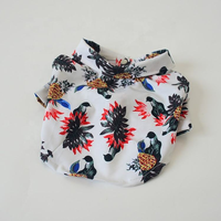 Haute qualité luxe vêtements pour animaux de compagnie été doux à capuche chien t-shirt chat pull Logo personnalisé tissu