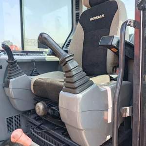 Excelente Maquinaria: Excavadora Usada Doosan DX60 con Bomba y Motor, Ideal para Pequeñas Granjas. Compatible con Modelos Doosan 60, DH55, DH60, DH70, DH75. - Product Image 6