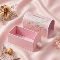 Boîte cadeau en carton rigide imperméable avec logo personnalisé, design à ouverture coulissante, avec doublure en éponge pour l'emballage de petits bijoux
