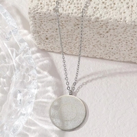 Collier Pendentif Monnaie en Acier Inoxydable avec Calligraphie Islamique Arabe du Nom d'Allah et Verset Religieux, Bijoux de Mode pour Femmes