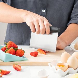Grattoir à pâtisserie multifonctionnel en acier inoxydable de qualité supérieure, en stock, outils de pâtisserie et de boulangerie - Product Image 4