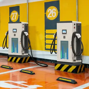 Floor mount cerdas publik komersial berbagi ccs2 gbt chademo kendaraan elektrik dc charger 120kw