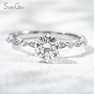 Bague de fiançailles Starsgem en diamant de laboratoire durable de 1,21 ct, or blanc 18 carats, taille brillant, solitaire, couleur classique D, unisexe - Product Image 3