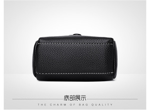 กระเป๋าสะพายข้างผู้หญิงยอดนิยม แฟชั่นใหม่ กระเป๋าสะพายไหล่เดียวแบบมีกระดุม ทรงสี่เหลี่ยม หนัง PU ซิปอเนกประสงค์ กระเป๋ามินิสำหรับสุภาพสตรี - Product Image 5