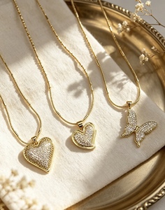 สร้อยคอจี้รูปหัวใจผีเสื้อประดับเพชรซิร์คอน ดีไซน์ขายส่ง ชุบทอง 18K - Product Image 6