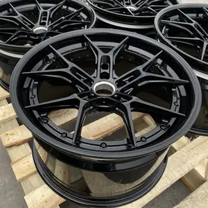 18 19 20 21 22 inci roda 3-Piece Aloi tempa 5x112 5x114.3 5x120 pelek kustom 6061-T6 aluminium Aloi 5 jeruji untuk roda kustom