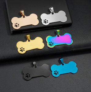 Оптовая продажа: Детский праздничный кулон из нержавеющей стали с гравировкой в виде косточки для собаки, с вырезами в форме лап, ажурный кулон с отпечатком лапы для домашних животных - Product Image 4