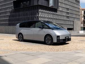 Li Auto MEGA 2025 Édition Spéciale Famille Véhicule Électrique à Énergie <span class=keywords><strong>Nouvelle</strong></span> Grande Vitesse Lixiang Grande Autonomie MPV - Product Image 4