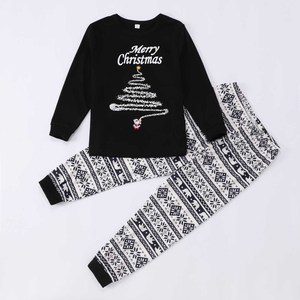 Ensemble de pyjamas de Noël personnalisés pour la famille, vêtements de nuit en polyester écologique pour hommes, femmes et enfants, livraison directe POD MOQ 1PC - Product Image 4
