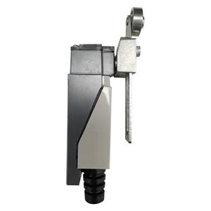 Omron D4V-8108SZ-N pour CHN D4V-N, interrupteur de fin de course vertical compact, levier à rouleau réglable en acier inoxydable, 1NO+1NC, 5 A 250 V - Product Image 2