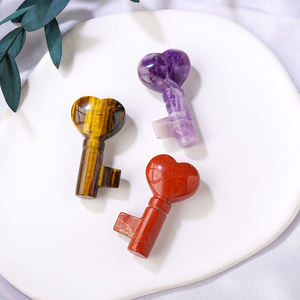 بالجملة سلسلة مفاتيح للشفاء من الكريستال الطبيعي منحوتة باليد الجمشت قلب محب للهدايا - Product Image 6