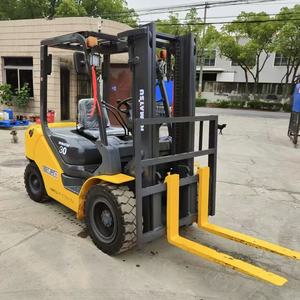 Chariot élévateur d'occasion économique Komatsu Fd30 Bel état de marche Komatsu 30 en vente - Product Image 2