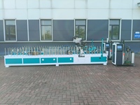 Machine d'enrobage de profilés de porte en bois à colle thermofusible PUR à efficacité améliorée, machine de revêtement et de laminage à colle PUR