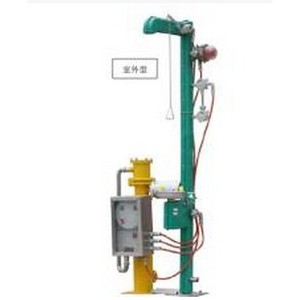 Station de lavage des yeux composite Berfect avec chauffage électrique pour utilisation par temps froid - Product Image 4