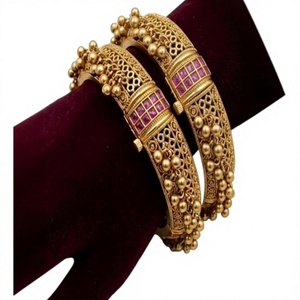 Juego de brazaletes chapados en oro de 24 quilates con piedras de rubí para mujer, joyería para fiesta de boda - Product Image 2