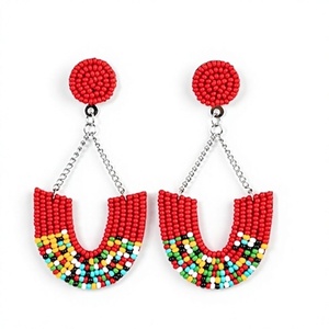 Boucles d'oreilles pendantes classiques rouges en U, multicolores, élégantes, uniques, style bohème, fantaisie, bijoux à motifs, perles, pour femme, mariage - Product Image 1