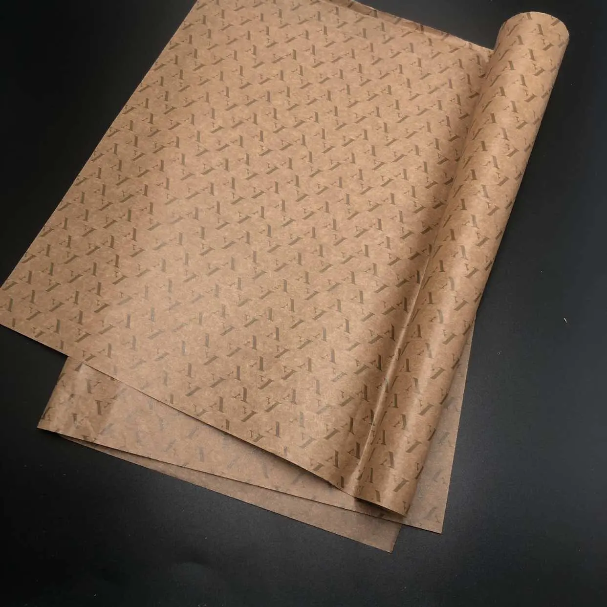 Экологичная оберточная бумага для подарков с напечатанным логотипом на заказ, оберточная бумага для упаковки одежды
