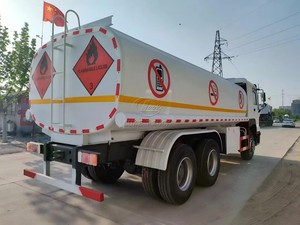 Camión de Reabastecimiento Móvil Original de 25000L-30000L, Camión Sinotruk Howo, Camión de Reabastecimiento de Combustible para Aviones en Venta, Precio del Vehículo - Product Image 6