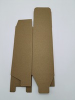 Boîte en carton ondulé personnalisée au design simple, épaisseur 2 mm, matériaux recyclés, papier d'art, carton, taille personnalisée, forme personnalisée, usage domestique, CMYK 4