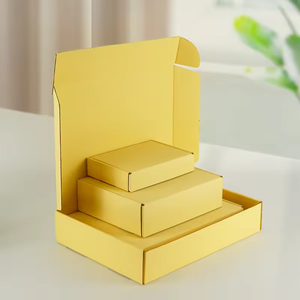 Boîte d'expédition pliable en carton coloré, matériaux recyclés écologiques haut de gamme, logo personnalisé, boîte cadeau jaune, revêtement UV - Product Image 2