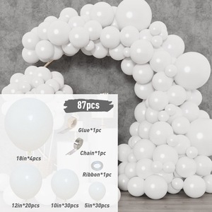 Palloncini in Bio-Latex Personalizzati con Stampa Serigrafica a 4 Colori, Decorazioni per Eventi Retrò Opache di Alta Qualità per Feste Aziendali e Matrimoni - Product Image 6