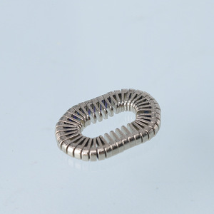 Aimants en néodyme fer bore de formes spéciales, de différentes tailles, avec trous fraisé, fournis directement par le fabricant. - Product Image 2