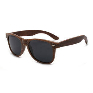 <span class=keywords><strong>Gafas</strong></span> <span class=keywords><strong>de</strong></span> <span class=keywords><strong>sol</strong></span> <span class=keywords><strong>de</strong></span> Material <span class=keywords><strong>de</strong></span> fibra <span class=keywords><strong>de</strong></span> carbono Degradable, lentes <span class=keywords><strong>de</strong></span> <span class=keywords><strong>sol</strong></span> <span class=keywords><strong>de</strong></span> fibra <span class=keywords><strong>de</strong></span> carbono con logotipo personalizado, a la moda, unisex, con montura <span class=keywords><strong>de</strong></span> café - Product Image 5