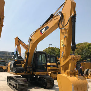 Caterpillar utilisé de vente chaude pour l'excavatrice de chenille 315D2L poids d'opération de 15 tonnes capacité de seau de 0.32m inclut le noyau - Product Image 1