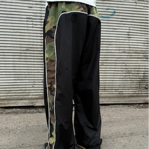 <span class=keywords><strong>Pantaloni</strong></span> da <span class=keywords><strong>Uomo</strong></span> <span class=keywords><strong>Oversize</strong></span> in Nylon con Logo Personalizzato Credia, <span class=keywords><strong>Pantaloni</strong></span> Sportivi con Cuciture Mimetiche e Coulisse Regolabile - Product Image 3