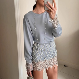 Camiseta de <span class=keywords><strong>Manga</strong></span> Larga con Encaje y Parches Irregulares para Mujer, Primavera-Verano 2026, <span class=keywords><strong>Cuello</strong></span> Redondo Elegante - Product Image 3