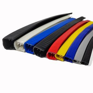 Bande <span class=keywords><strong>d</strong></span>'étanchéité en caoutchouc pour <span class=keywords><strong>porte</strong></span> <span class=keywords><strong>de</strong></span> garage anti-collision résistante aux hautes températures Bande <span class=keywords><strong>d</strong></span>'étanchéité inférieure <span class=keywords><strong>de</strong></span> <span class=keywords><strong>porte</strong></span> en pvc résistante aux intempéries - Product Image 1