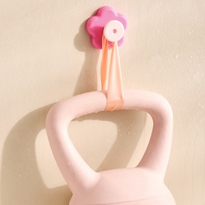 Crochets muraux puissants en plastique coloré pour accessoires de salle de bain, ventouses murales pour serviettes et vêtements - Product Image 3