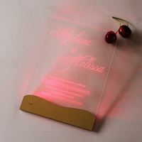 Invitations de mariage d'anniversaire en acrylique transparent de haute qualité avec texte gravé personnalisé en acrylique de luxe fait à la main à LED