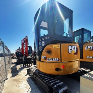 Mini-excavatrice CAT 303.5E d'occasion, 3,5 tonnes, petite pelle hydraulique sur chenilles d'origine japonaise pour la construction - Product Image 4