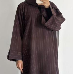 Abaya con Scollo a V in Viscosa con Strisce, Traspirante, Senza Cuciture, Antistatica, Abito da Sposa - Product Image 3