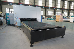 Máquina de Corte por Láser de Fibra de Alta Precisión y Alta Velocidad LX3015P con Cubierta Protectora Totalmente Cerrada y Mesa de Intercambio - Product Image 5