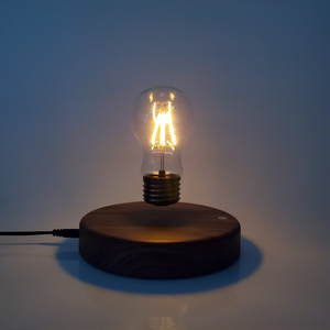 Đèn bàn gỗ Đèn lơ lửng sáng tạo và độc đáo Quà tặng trang trí nhà cửa Đèn bóng bay lơ lửng xoay - Product Image 4