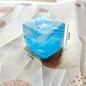 Juguete Sensorial Antiestrés de Moda: Cubo de Hielo Maleable de Maltitol de Lenta Recuperación, Venta al por Mayor a Granel - Product Image 4
