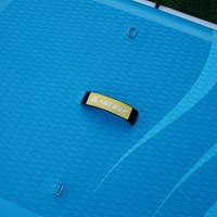 Planche de SUP gonflable très populaire avec pagaie réglable, pompe, sac à dos et laisse de sécurité inclus
