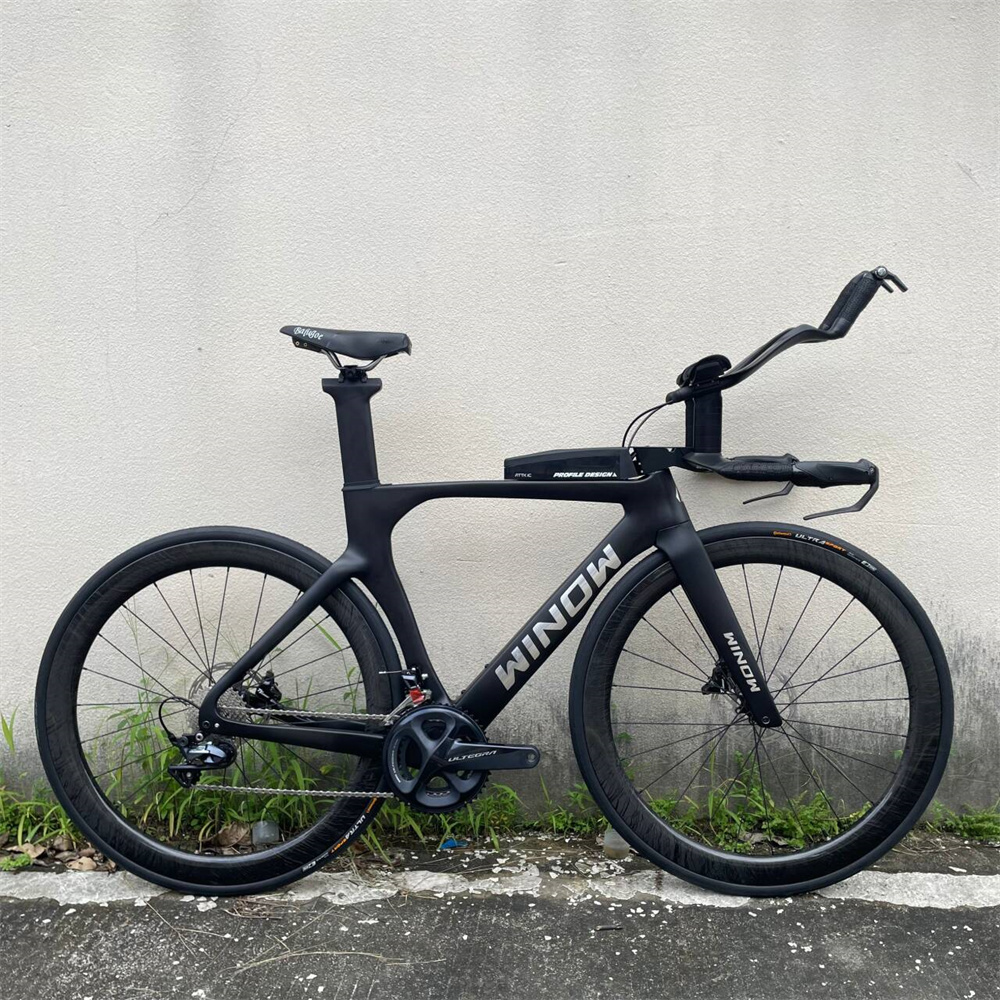 R8020 avec le logo
