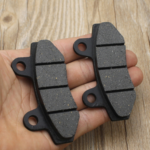 Plaquettes de frein à <span class=keywords><strong>disque</strong></span> bon marché Plaquettes de frein Hiace de <span class=keywords><strong>moto</strong></span> durables Blocs de plaquettes de frein à <span class=keywords><strong>disque</strong></span> en céramique - Product Image 4