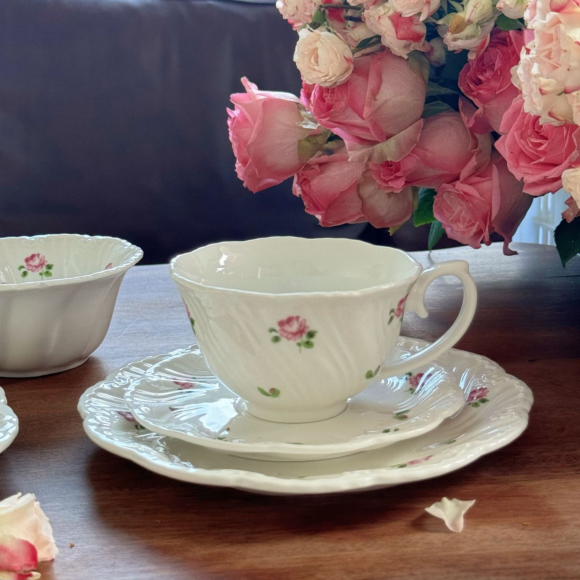 Tasse soucoupe rose française 250ml soucoupe 16cm