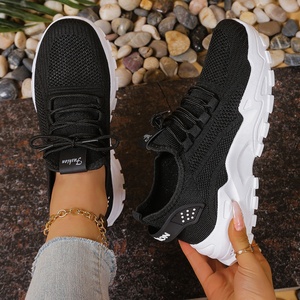 Baskets décontractées légères et confortables pour femmes en maille respirante (tailles 36-43) – Multicolores, pour la marche et les loisirs, avec semelle en plastique - Product Image 6