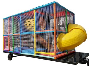 Remolque de juegos infantiles móviles de 8 m con zona de saltos integrada y laberinto de obstáculos - <span class=keywords><strong>Centro</strong></span> de diversión remolcable para niños para eventos de carnaval - Product Image 1