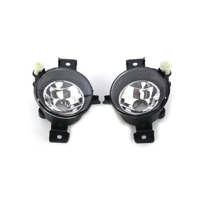 ไฟตัดหมอกหน้าแบบฮาโลเจน 35V สำหรับ BMW E70 ปี 2011-2013 รุ่น C157 จากงานแสดงสินค้าฮ่องกง - Product Image 1