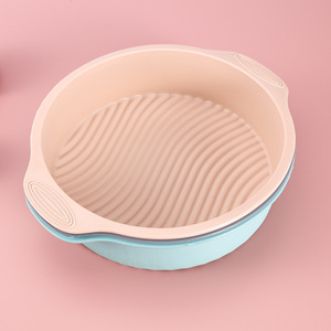 Moule à gâteau rond en silicone avec poignée, 28 cm, réutilisable, antiadhésif, résistant à la chaleur, pour pain, gâteaux et four domestique - Product Image 4
