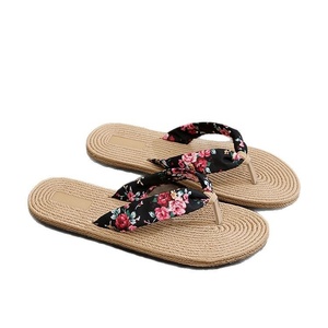 Sandales d'été bohèmes pour femmes, légères, à semelle plate, respirantes, antidérapantes - Product Image 5